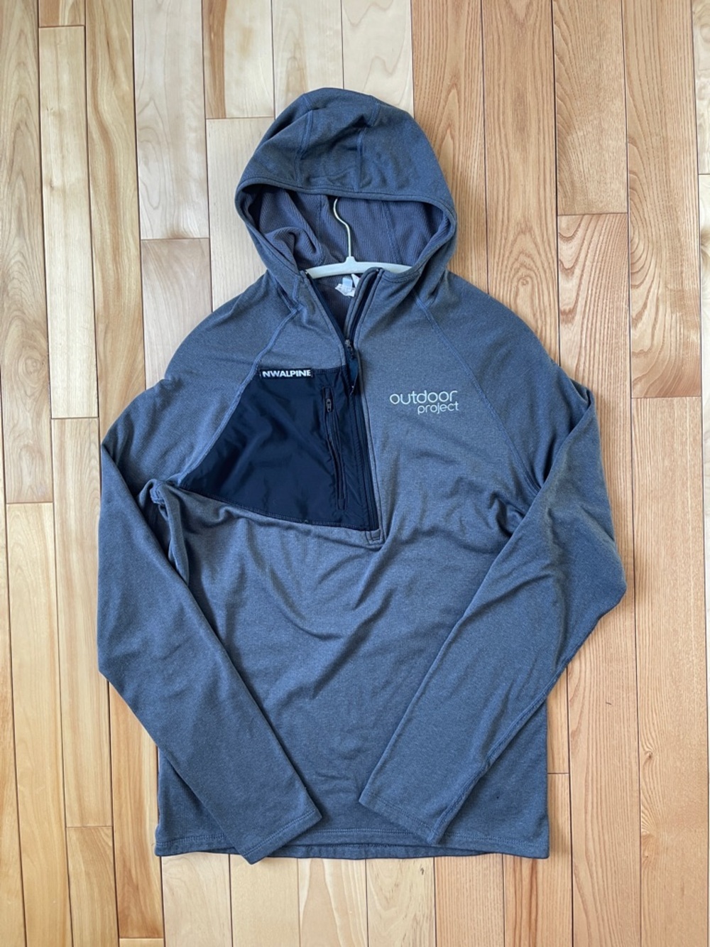 Outdoor Project NWAlpine Half‑Zip Hoodie – Men’s L